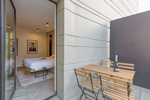 Iron/ironing board, free WiFi, bed sheets - ICON H Lugano 203 Suite Micro-Living, Lugano, Switzerland (Lugano)