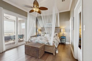 4 多间卧室、熨斗/熨衣板、上网接入、床单