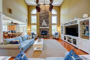 Televisión y futbolito 