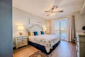 3 bedrooms, travel cot, WiFi, bed sheets