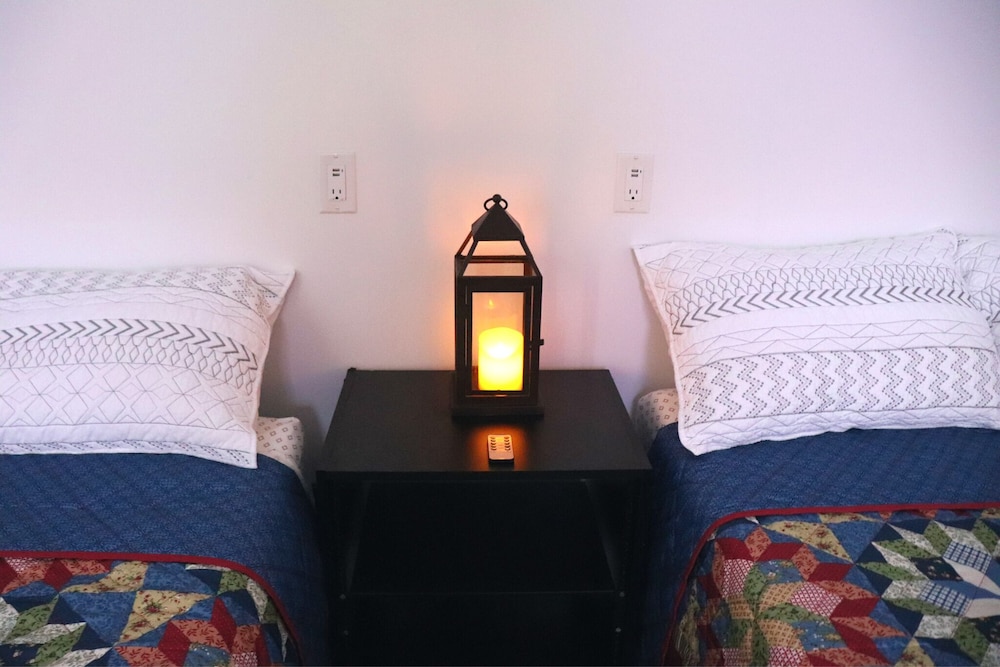 Perfect Escape From Home / Hogar Lejos De Casa - Miami, FL
