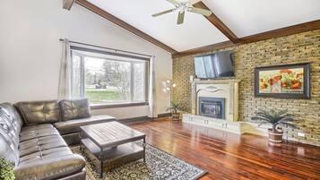 TV connectée, cheminée