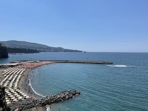 Beach nearby, sun-loungers