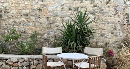 Traditional house with sea view, all comforts