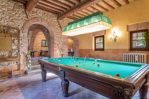 Villa | 8 Schlafzimmer