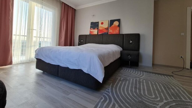 Unclassified image, 1 of 6, button - Smart Airport Hotel (Arnavutköy)