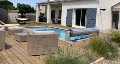 Villa 4 personnes avec piscine proche ChĂąteauneuf-duPape et Avignon