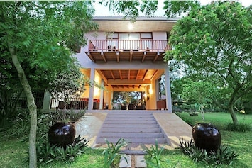 Main Photo