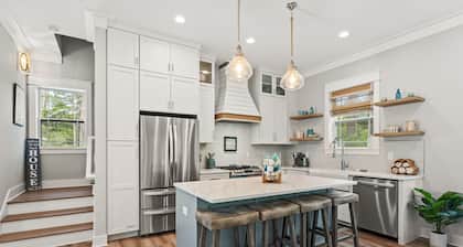 Seacrest Beach | Hidden Tides | Private Pool | Bunks, Bikes, Cornhole, Beach Buggy | Beach Getaways