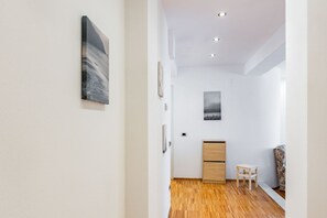 Interior - GuestHost - Ponte Solferino Bright & Cozy APT (Pisa)
