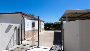 Enceinte de lâhĂ©bergement