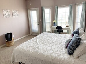 3 Schlafzimmer, Schreibtisch, Reisekinderbett, WLAN