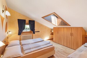 1 chambre, accès au Wi-Fi (inclus), literie fournie