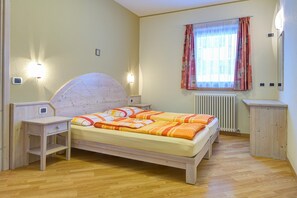 1 bedroom, free WiFi, bed sheets, wheelchair access