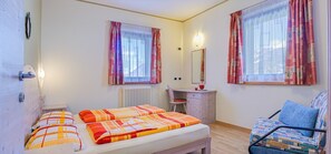 1 bedroom, free WiFi, bed sheets, wheelchair access