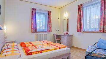 1 chambre, Wi-Fi gratuit, draps fournis
