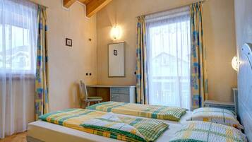 2 bedrooms, free WiFi, bed sheets