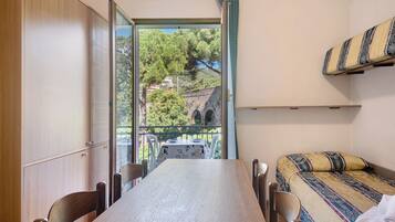 1 camera, Wi-Fi gratuito, lenzuola