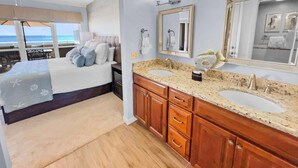 Bathroom - Player's Club at Sandestin by Destin Getaways (Miramar Beach)