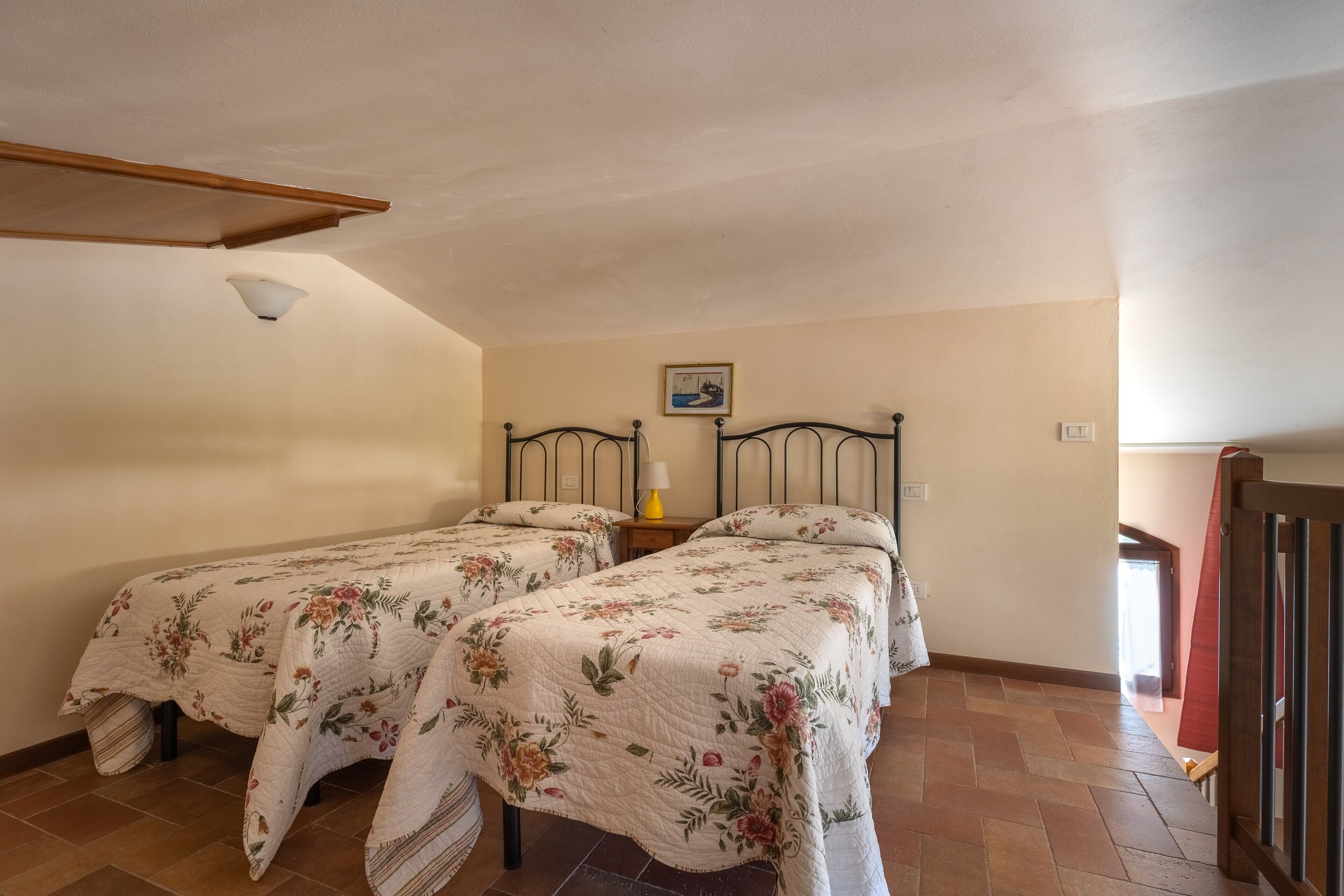 2 camere, ferro/asse da stiro, Wi-Fi gratuito, lenzuola