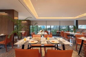 Free WiFi - Sayarsan Hotel Yangon (Yangon)