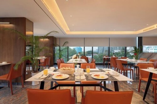 Sayarsan Hotel Yangon