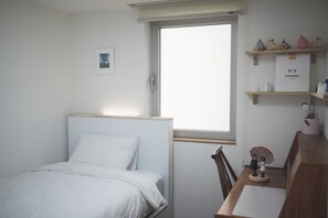 3 室のベッドルーム、デスク、WiFi (無料)、車椅子でアクセスできる設備