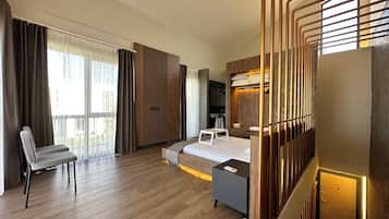 Casa Mia Private Pool (Non Heated Pool) Honeymoon Villa | 3 bedrooms, premium bedding, Select Comfort beds, individually decorated