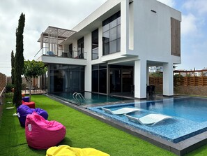 Casa Diva Private Heated Pool | Premium bedding, Select Comfort beds, individually decorated