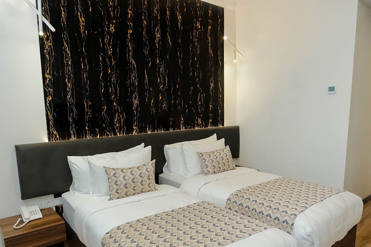 Economy Twin Room