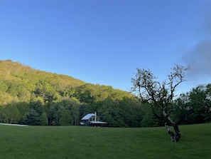 Golf - Mountain cottage surrounded by pasture and woods (Glenville)