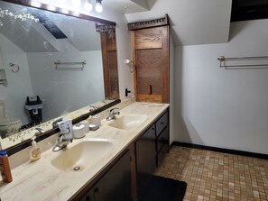 Ensemble baignoire-douche