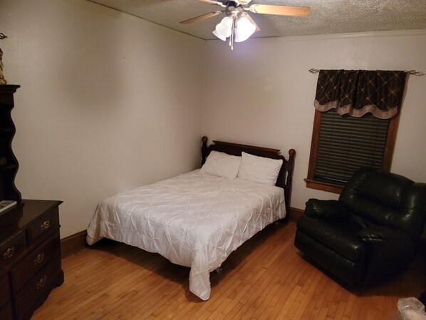4 bedrooms, WiFi