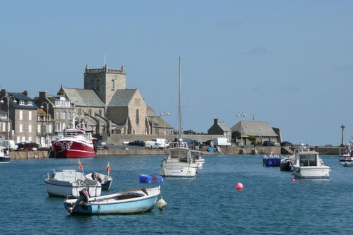 Herrenhaus in Cotentin mit historischem Charme