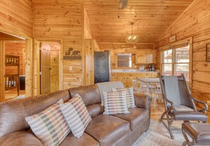 Smart-TV, Kamin, Videospiele