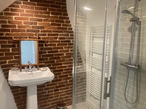 Bathtub