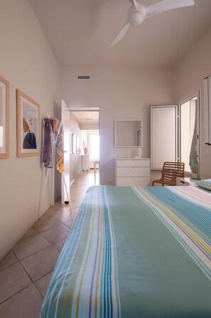 2 sovrum, strykjärn/strykbräda, wi-fi och sängkläder