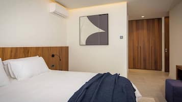 5 slaapkamers, een strijkplank/strijkijzer, wifi, beddengoed