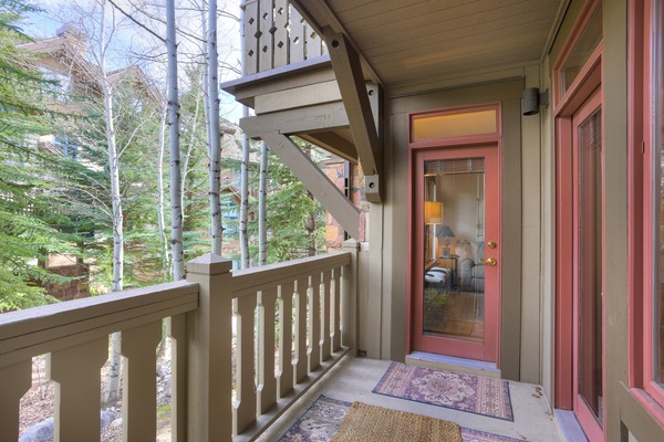 Condo, 2 Bedrooms | Property grounds
