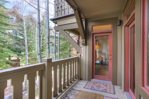 2 Br Condo Arrowhead Village , Walking Distance To Lift 2 Bedroom Condo by RedAwning