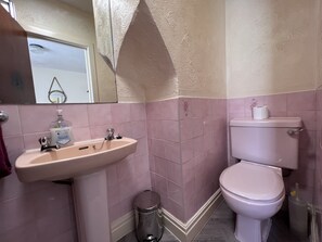 Chambre Double, 1 lit double | Salle de bain