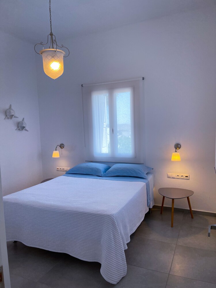 Myconian Cycladitic House - Mykonos