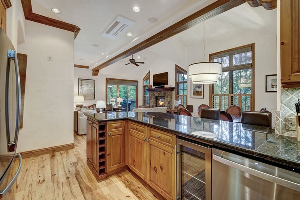 Townhome, 4 Bedrooms | Interior