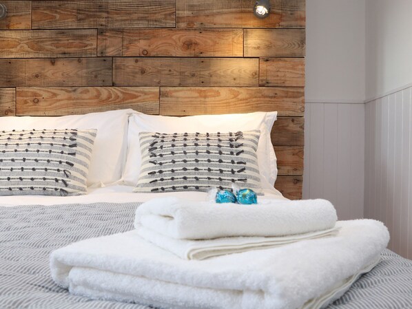 Cottage | 1 bedroom, individually decorated, individually furnished, free WiFi