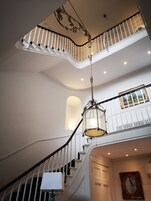 32-inch Smart TV with digital channels, TV