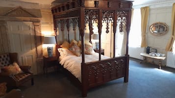 Deluxe tweepersoonskamer | Luxe beddengoed, donsdekens, Select Comfort-bedden