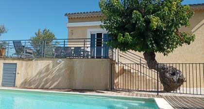 VILLA WITH HEATED SWIMMING POOL JACCUZI SAUNA