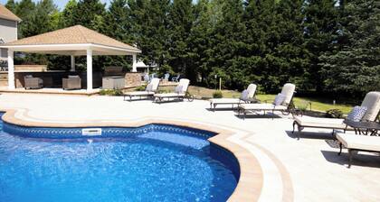 North Fork Family and Friends Getaway. Great Location