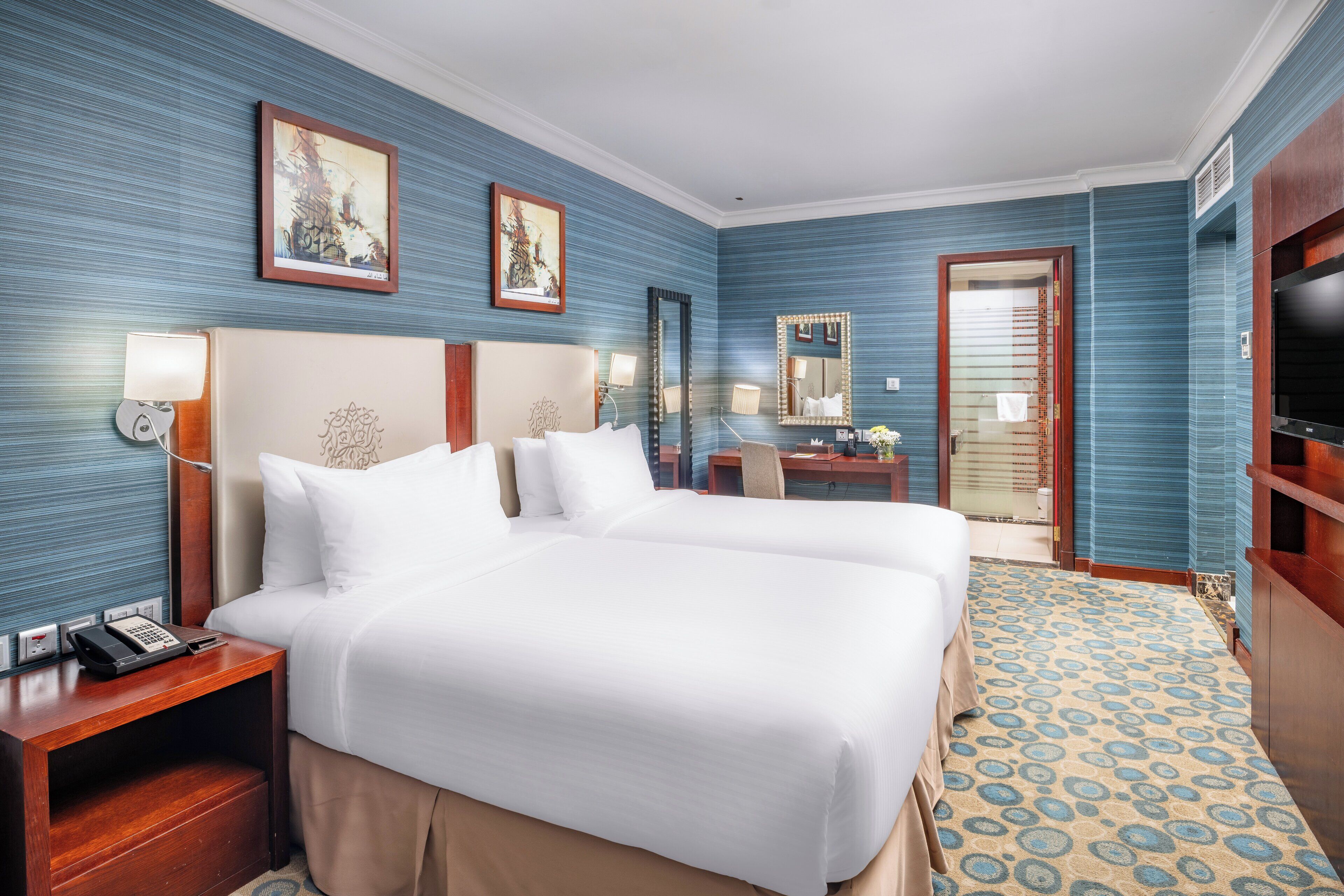 Minibar, desk, iron/ironing board, free cots/infant beds