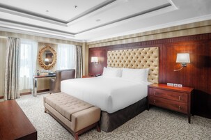 Royal Suite, 2 Bedrooms, City View | Minibar, desk, iron/ironing board, free cribs/infant beds